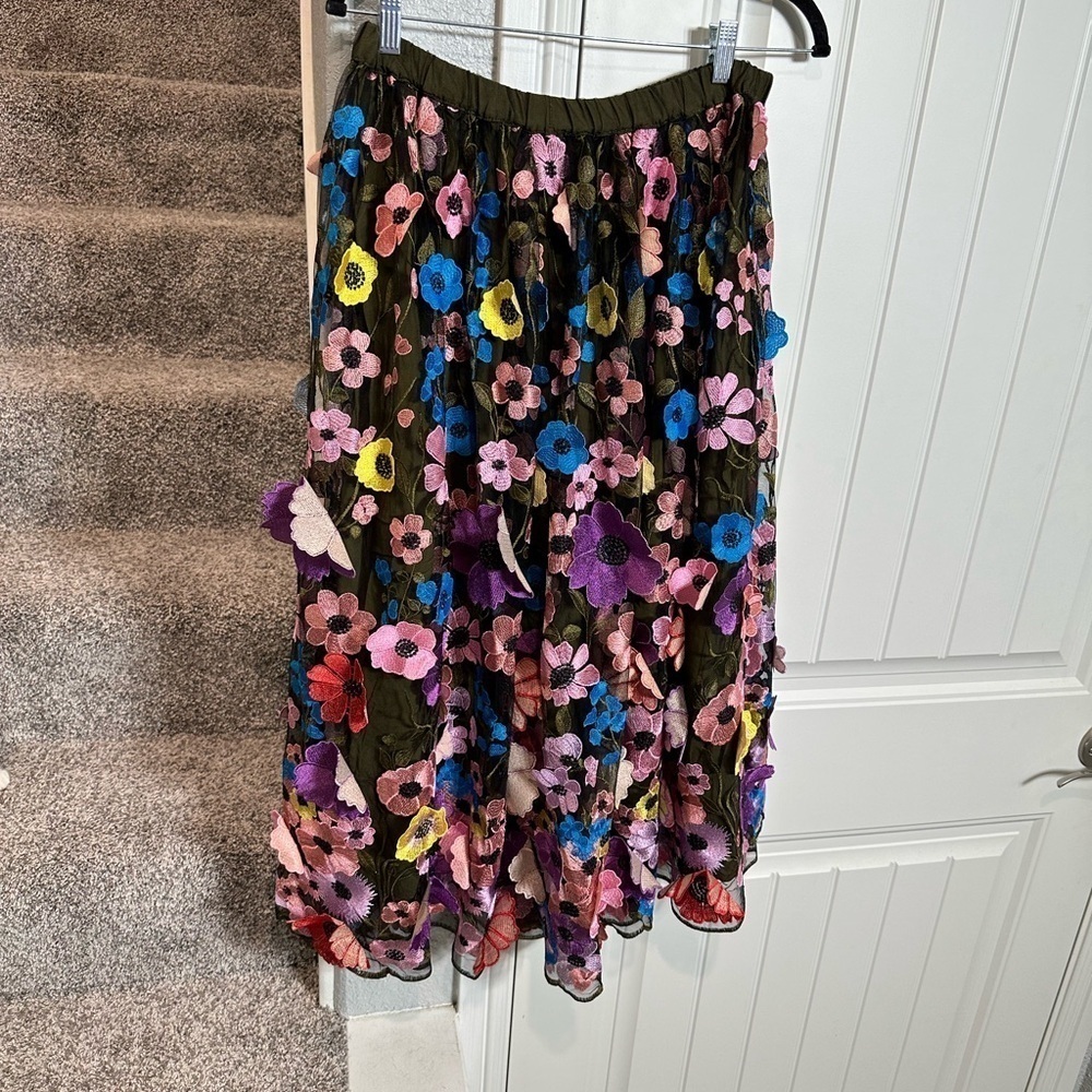 ANTHROPOLOGIE NWT MAEVE FLORAL APPLIQUÉ SKIRT 🌸 - Picture 9 of 9